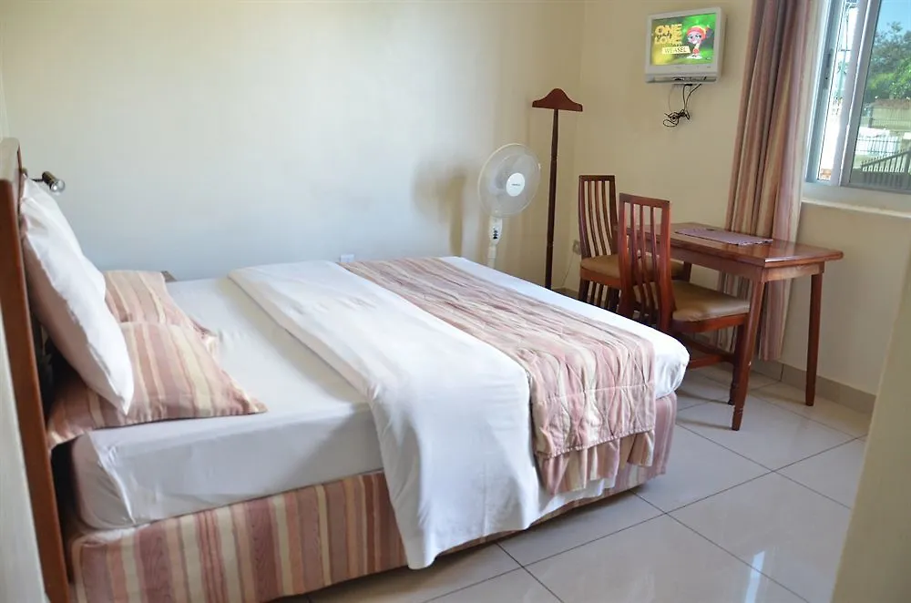 Nexus Resorts Hotel Tula 3*,  Uganda